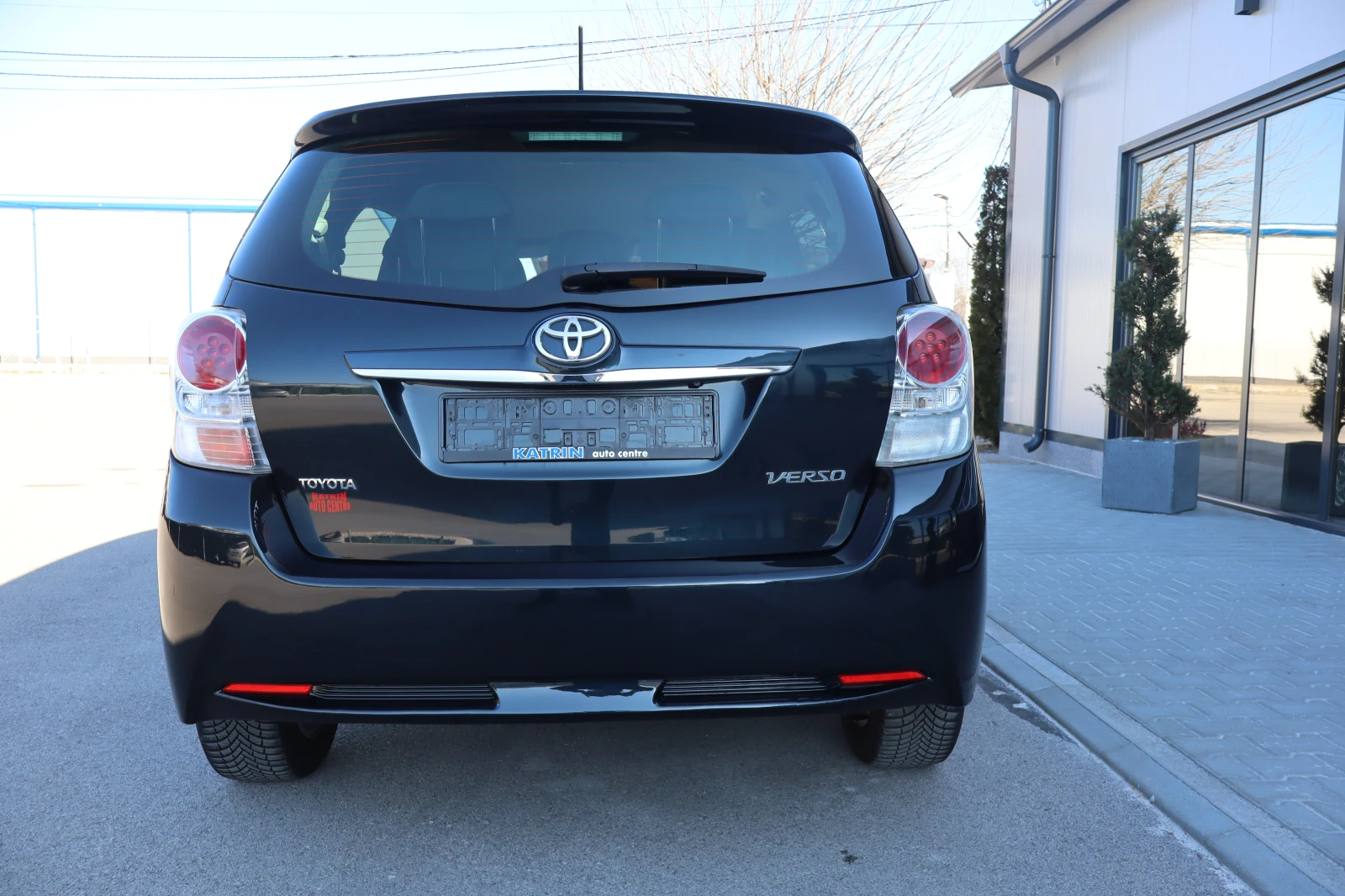 Toyota Verso 1.6i - изображение 7