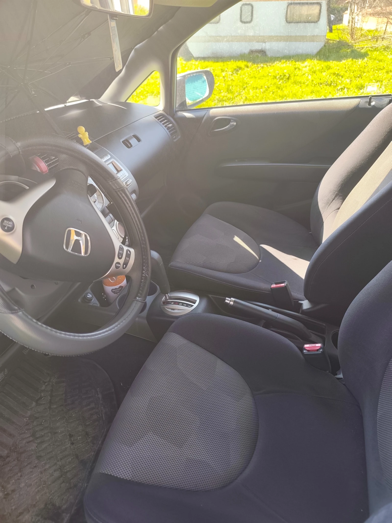 Honda Jazz, снимка 6 - Автомобили и джипове - 53756018