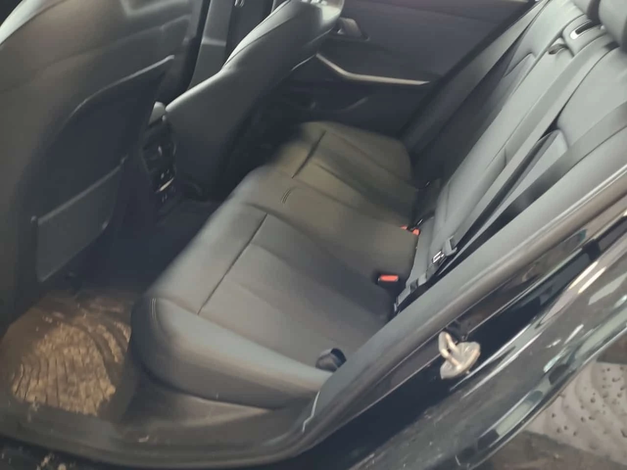 BMW 330 330I XDRIVE  CARFAX, снимка 12 - Автомобили и джипове - 53977641