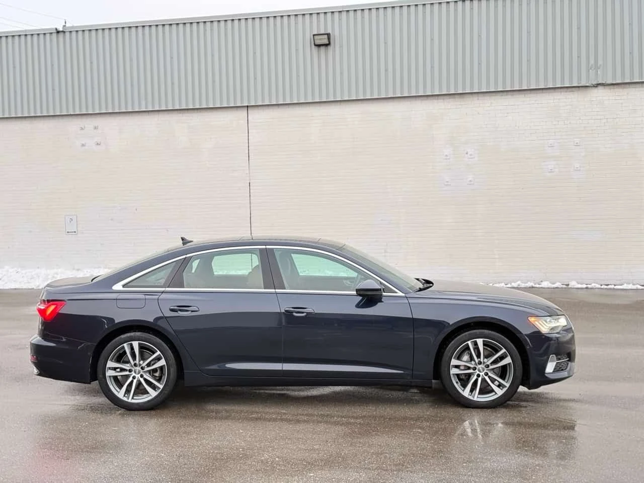 Audi A6 Technik  CARFAX, снимка 3 - Автомобили и джипове - 54014642