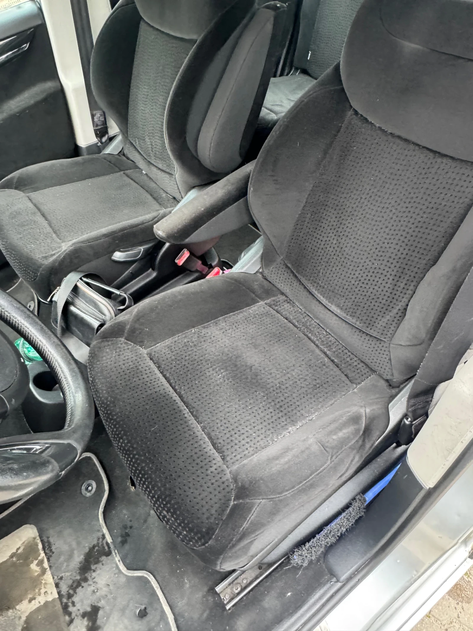 Citroen C4 Picasso, снимка 10 - Автомобили и джипове - 54315948