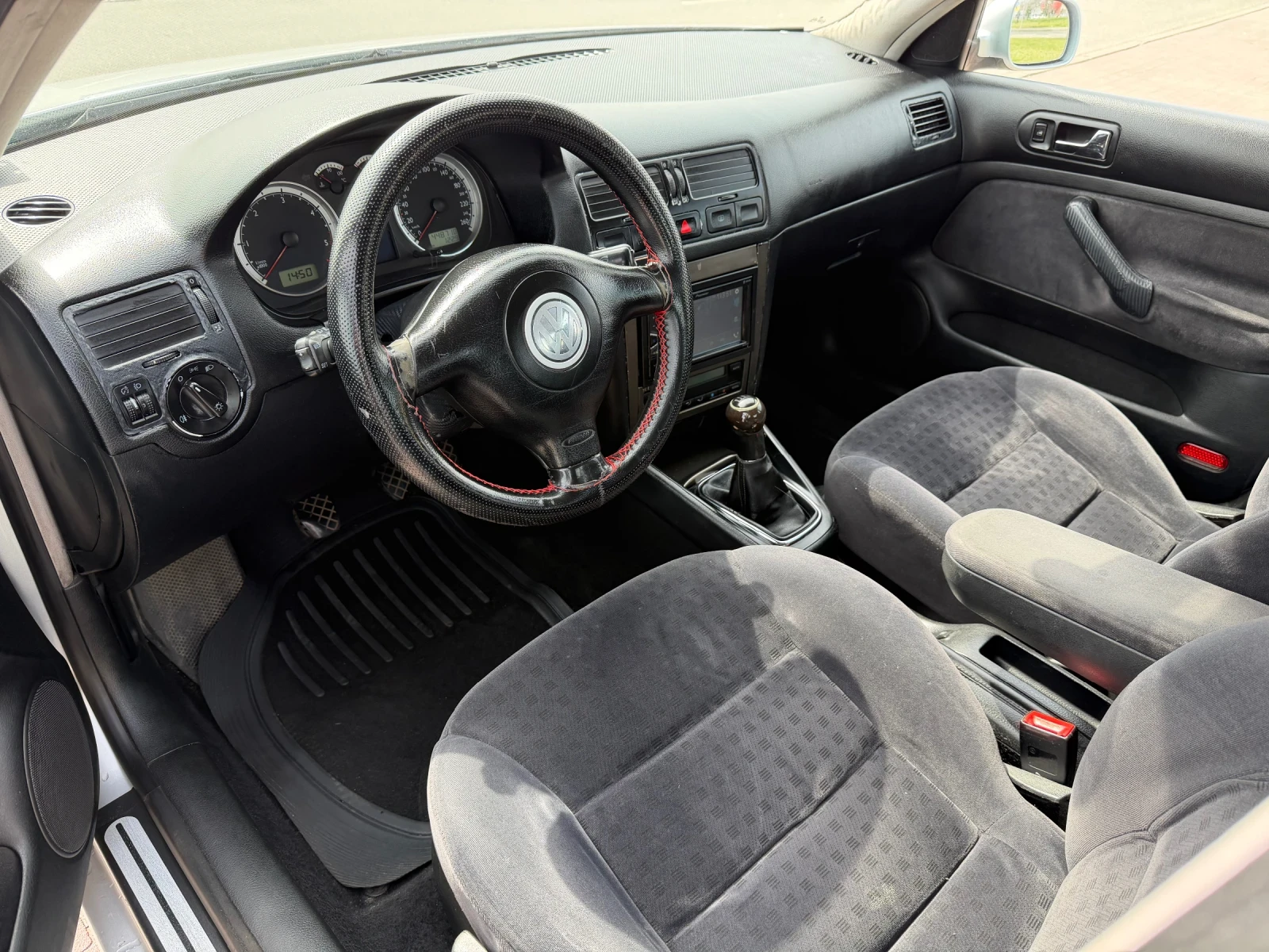 VW Bora 1.9 TDI 131 кс. 6 скорости, снимка 10 - Автомобили и джипове - 54181610