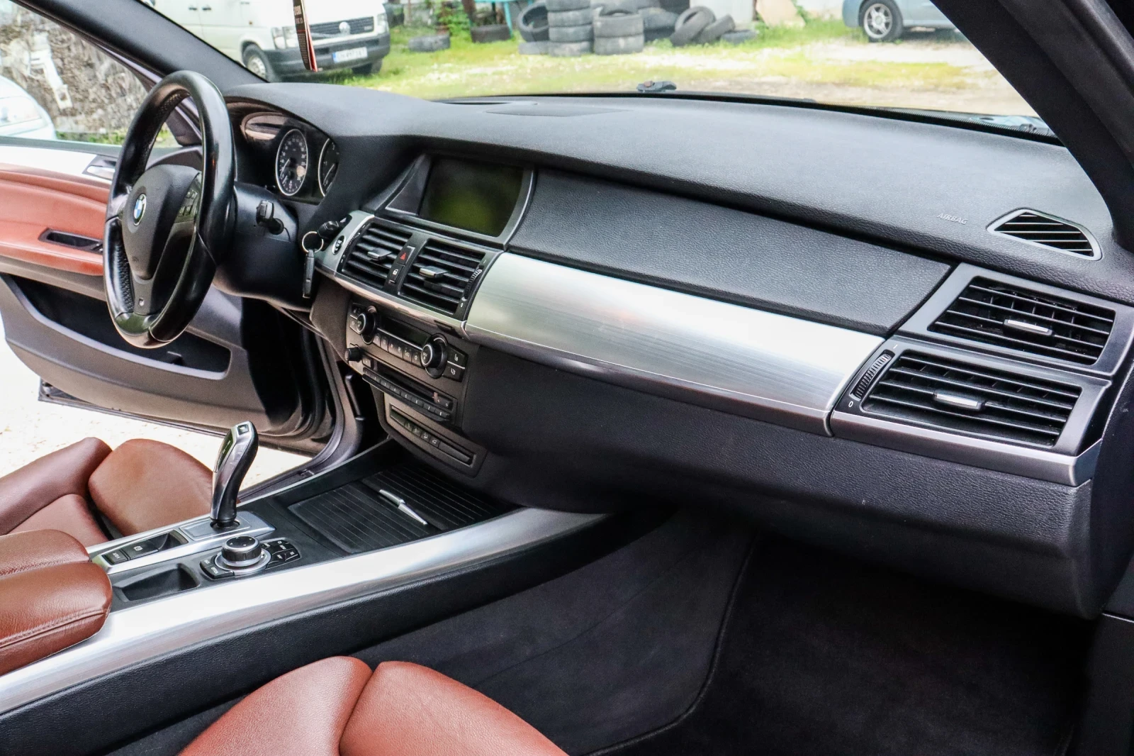 BMW X5 3.0D M-Pack360^HedUp , снимка 12 - Автомобили и джипове - 54388937