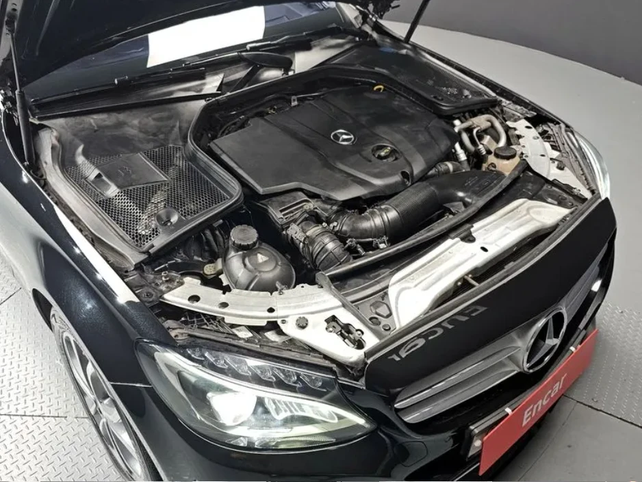 Mercedes-Benz C 220 W 205 D 4MATIC, снимка 6 - Автомобили и джипове - 54466783