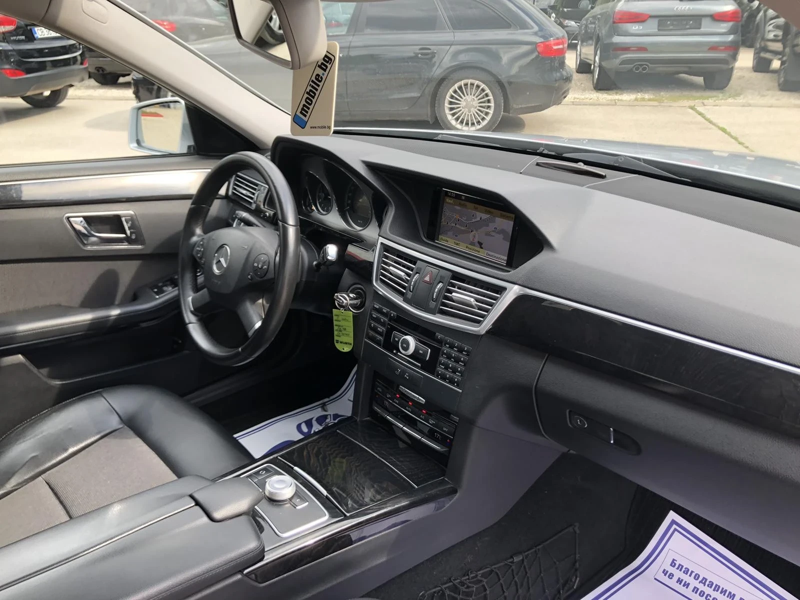 Mercedes-Benz E 220 FACELIFT ANANGARDE LED, снимка 13 - Автомобили и джипове - 54570931