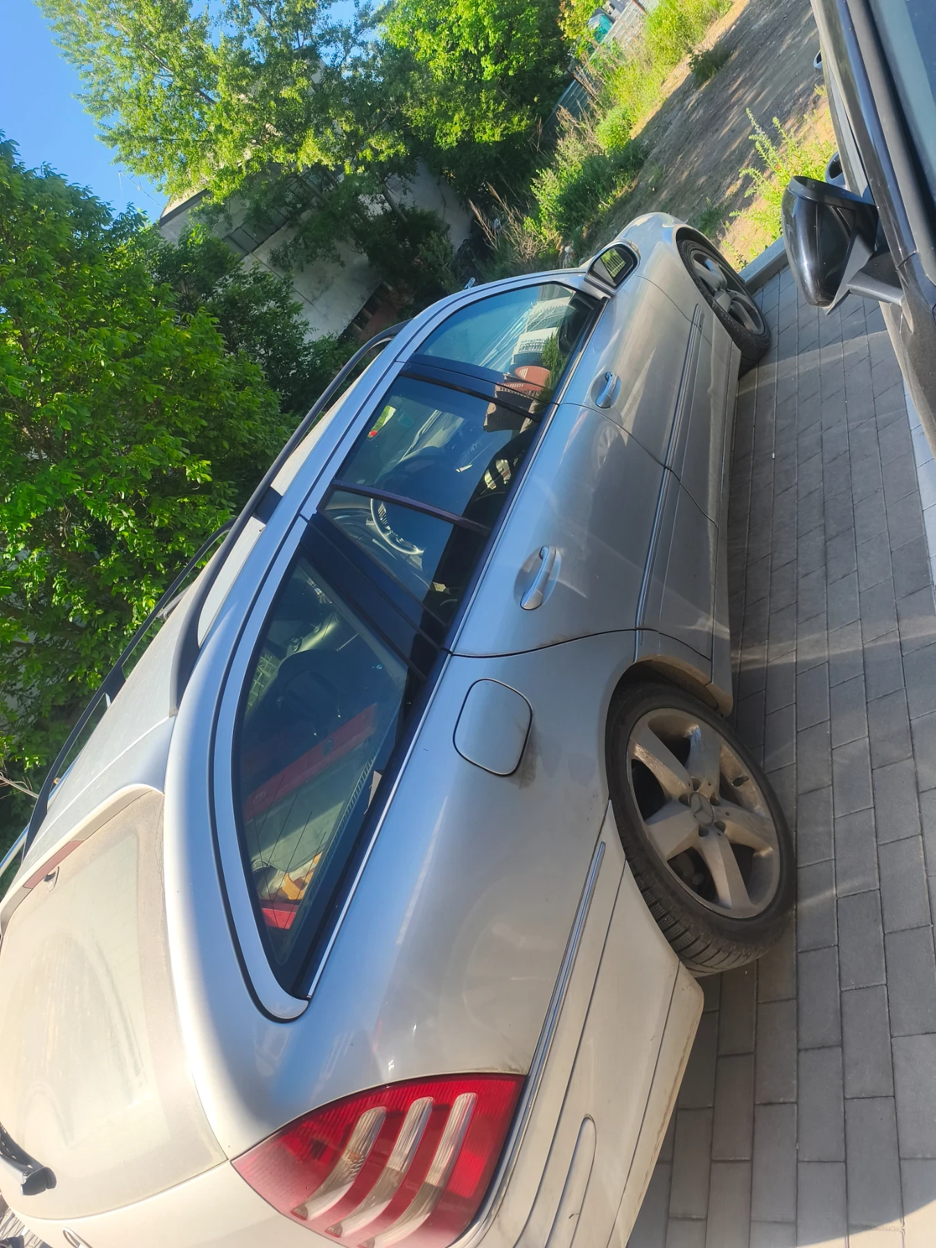 Mercedes-Benz C 320, снимка 3 - Автомобили и джипове - 54691846