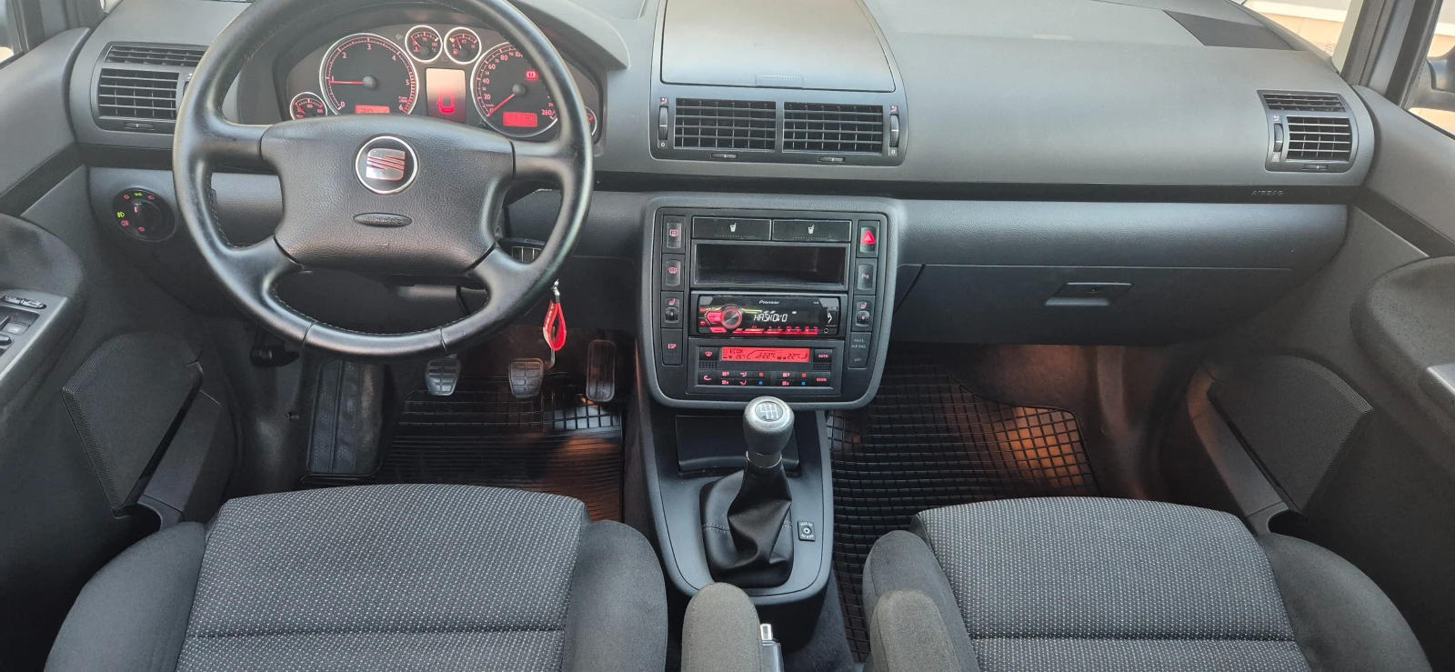 Seat Alhambra 1.9-TDI-116к.с.* 4х4* 6ск* 7мес* 09г, снимка 5 - Автомобили и джипове - 54714715