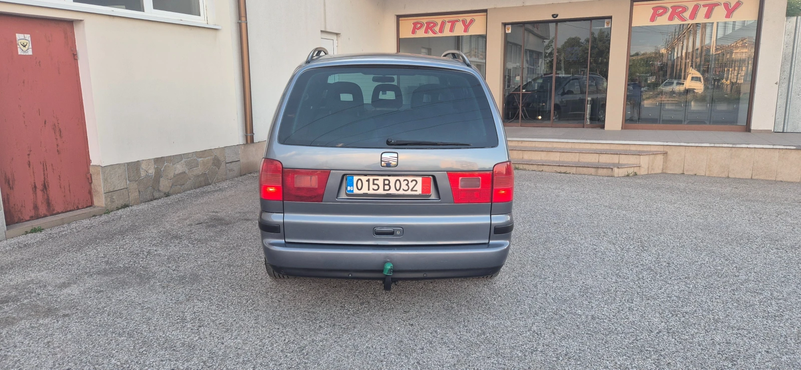 Seat Alhambra 1.9-TDI-116к.с.* 4х4* 6ск* 7мес* 09г, снимка 17 - Автомобили и джипове - 54714715