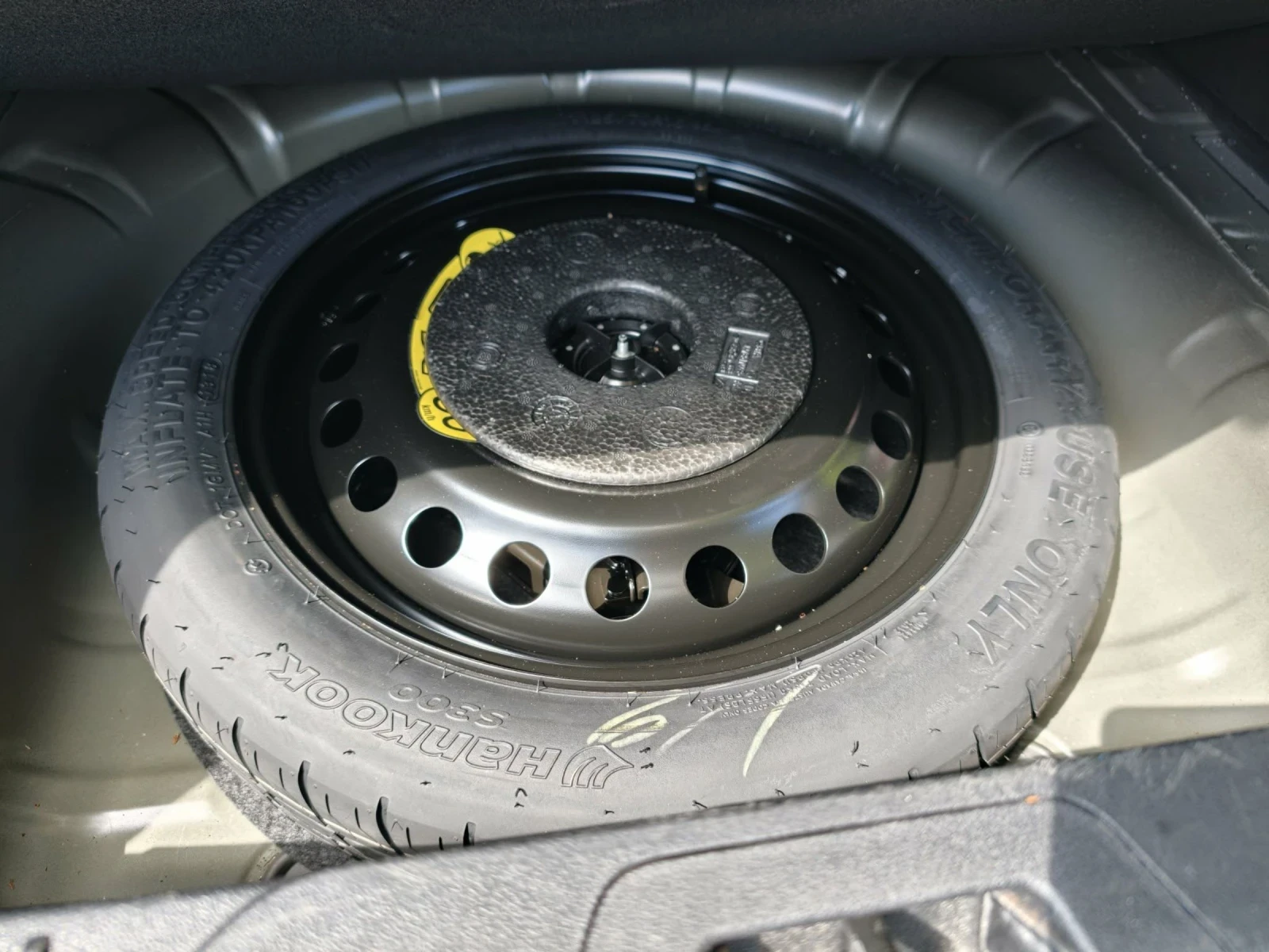 Ford Focus 1.5 tdci, снимка 11 - Автомобили и джипове - 54915804