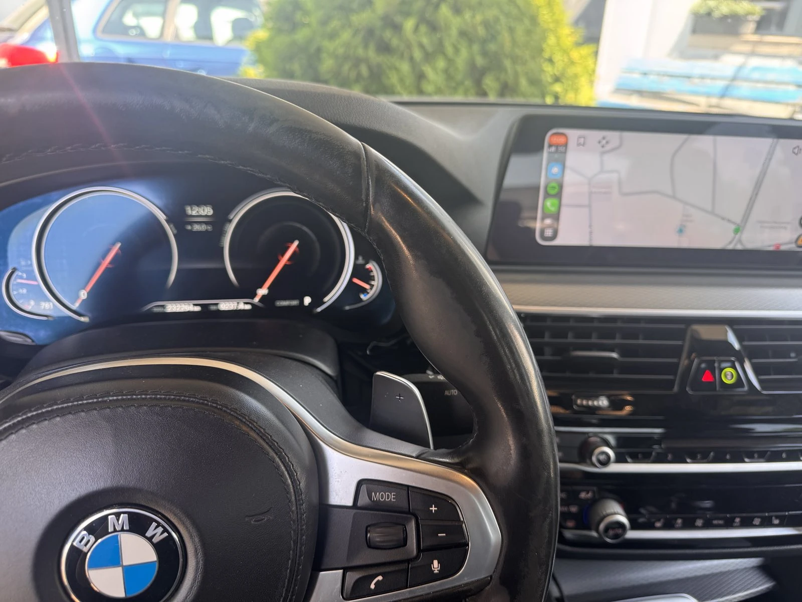 BMW 530 xDrive M Sport/HUD/Harman Kardon/Soft Close, снимка 7 - Автомобили и джипове - 55188664