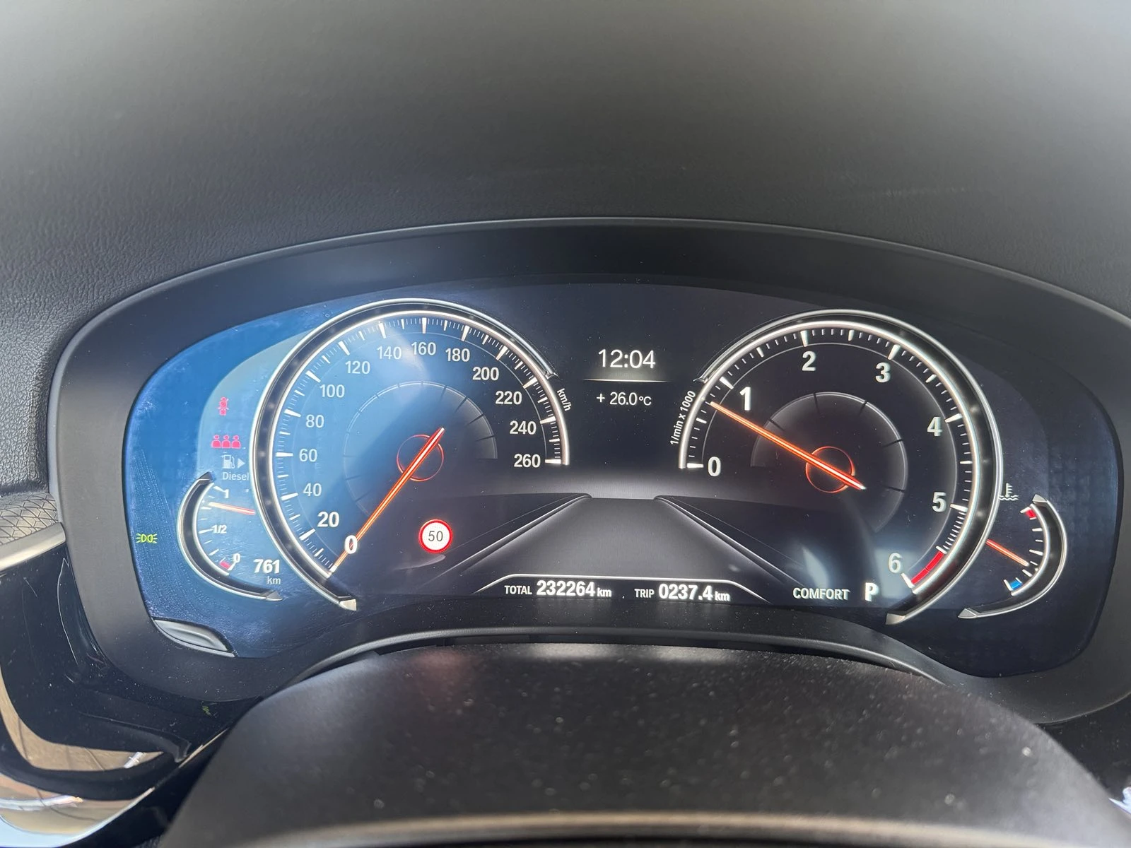 BMW 530 xDrive M Sport/HUD/Harman Kardon/Soft Close, снимка 8 - Автомобили и джипове - 55188664