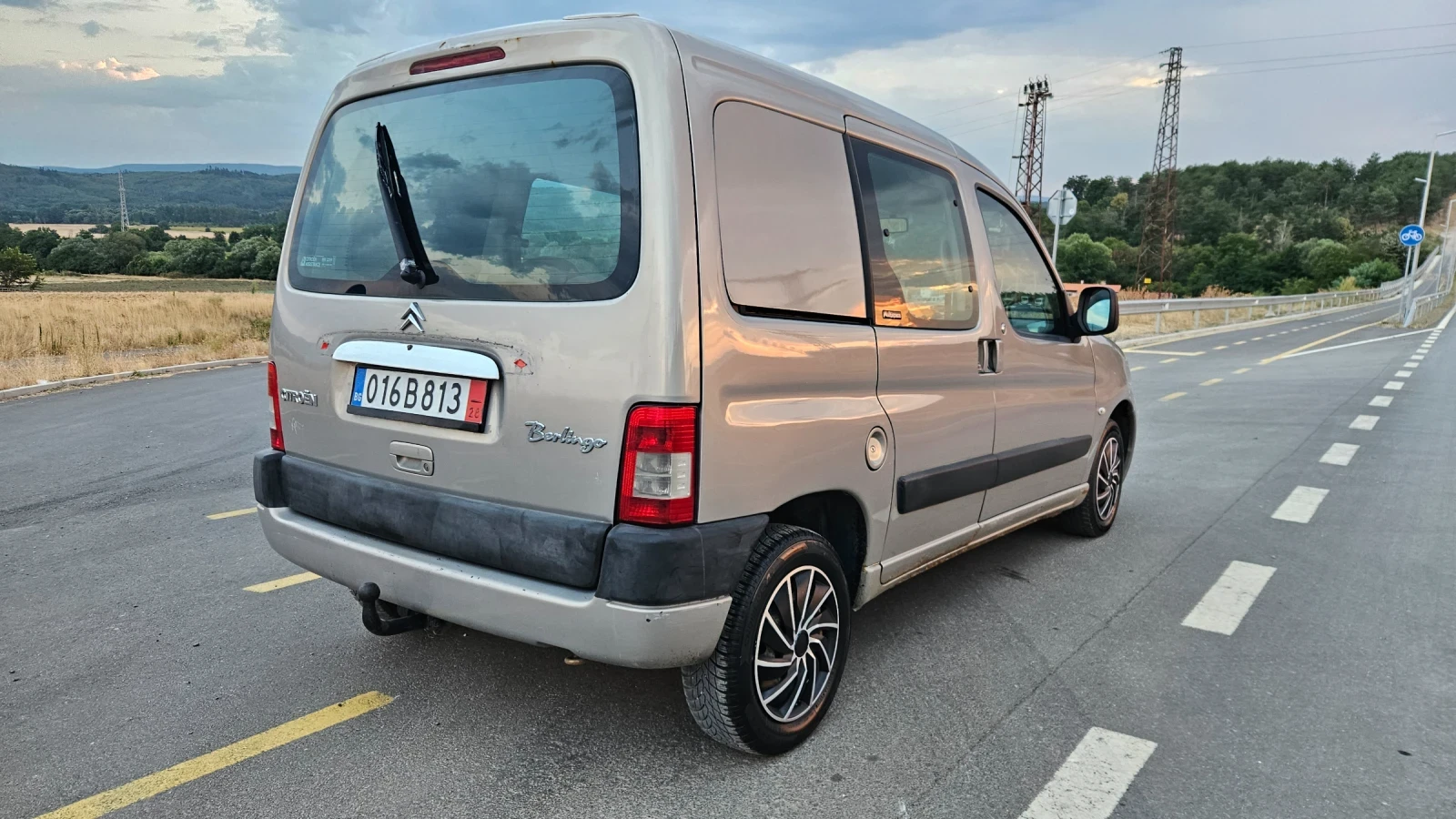 Citroen Berlingo 2.0 HDI, снимка 8 - Автомобили и джипове - 55631334