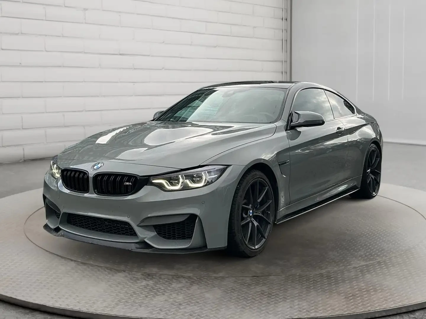 BMW M4 CS 1/3000 ЦЕНА ДО БЪЛГАРИЯ АВТОКРЕДИТ