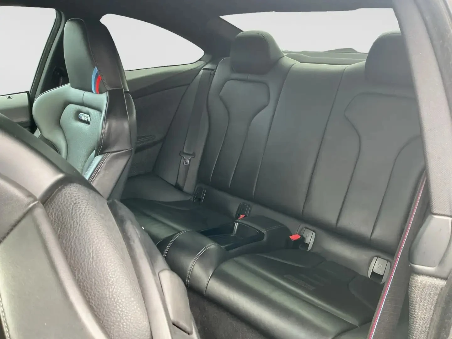 BMW M4 CS 1/3000 ЦЕНА ДО БЪЛГАРИЯ АВТОКРЕДИТ, снимка 16 - Автомобили и джипове - 55971757