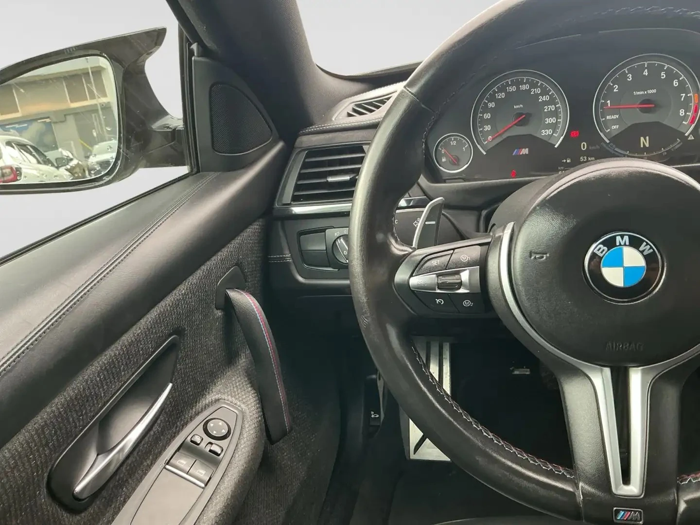 BMW M4 CS 1/3000 ЦЕНА ДО БЪЛГАРИЯ АВТОКРЕДИТ, снимка 12 - Автомобили и джипове - 55971757