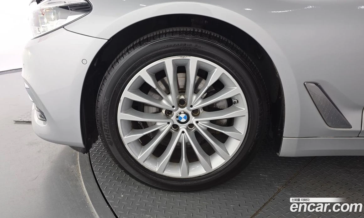 BMW 520 520d Luxury Special Edition | Mobile.bg � ����������� 5
