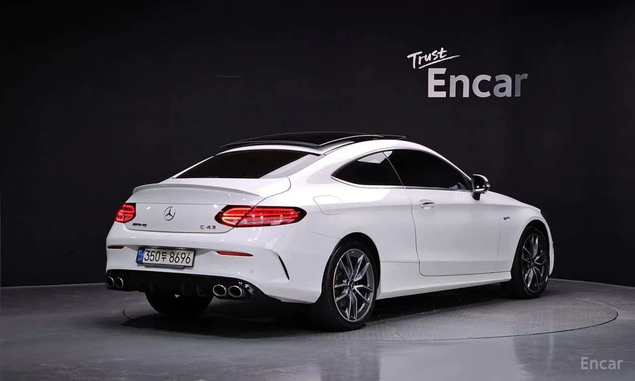Mercedes-Benz C 43 AMG Coupe * Facelift * 360 * Head Up * , снимка 2 - Автомобили и джипове - 56198819
