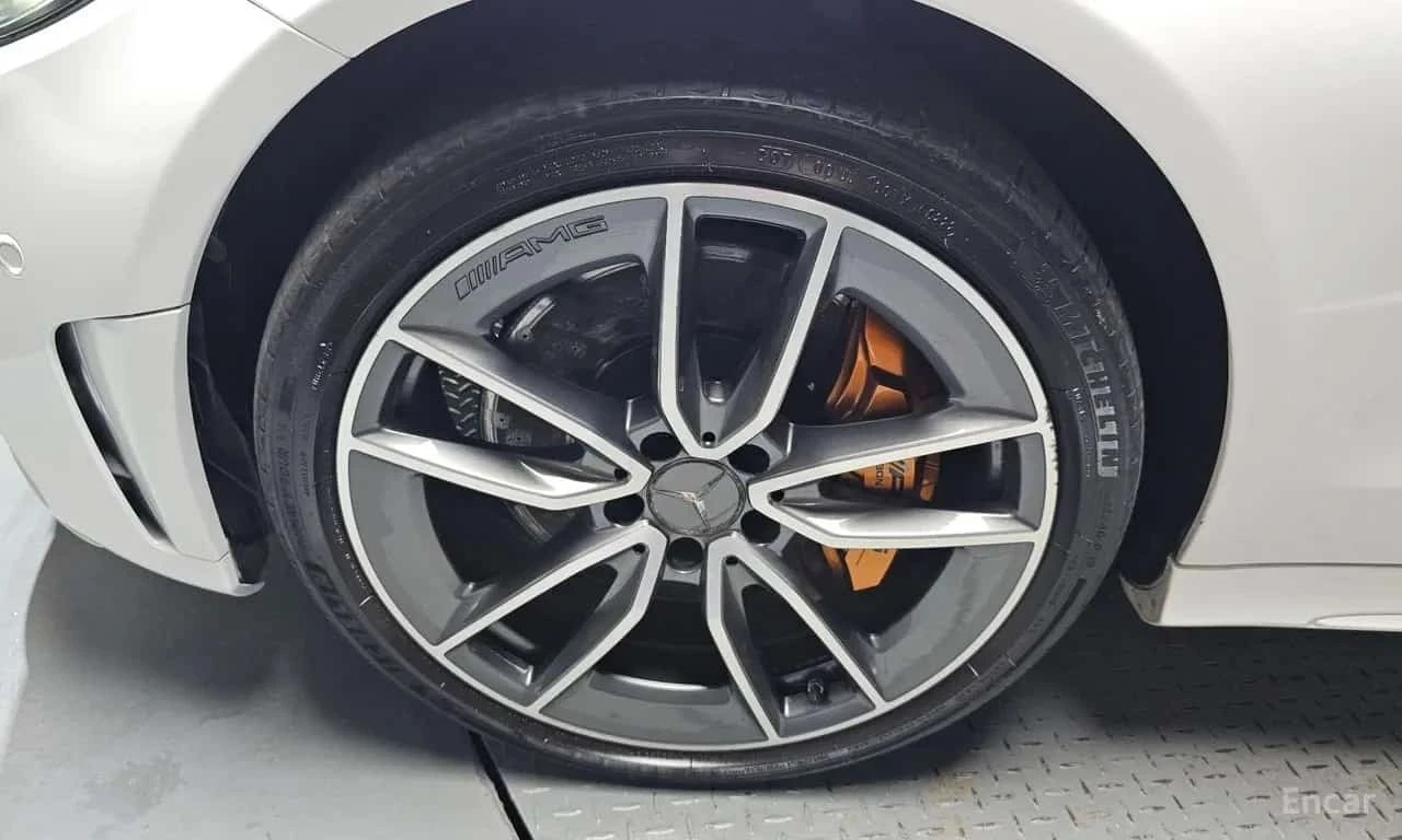 Mercedes-Benz C 43 AMG Coupe * Facelift * 360 * Head Up * , снимка 5 - Автомобили и джипове - 56198819