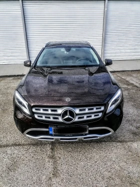  Mercedes-Benz GLA 22...