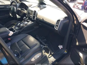 Porsche Cayenne 3.6L V-6 DI, DOHC, VVT, 300HP* КЛИП НА МОТОР | Auto.bg — изображение 5