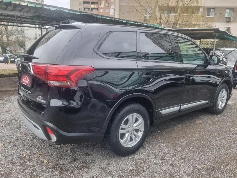 Mitsubishi Outlander 2.4* S-AWC* 6+ 1, снимка 8 - Автомобили и джипове - 48322073