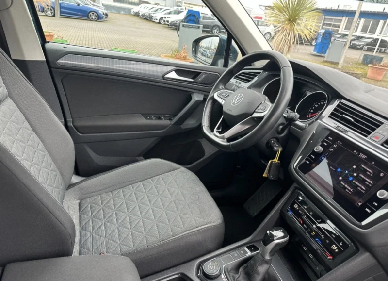 VW Tiguan 2, 0 TDI-DTS-150 PS, снимка 6 - Автомобили и джипове - 52148660