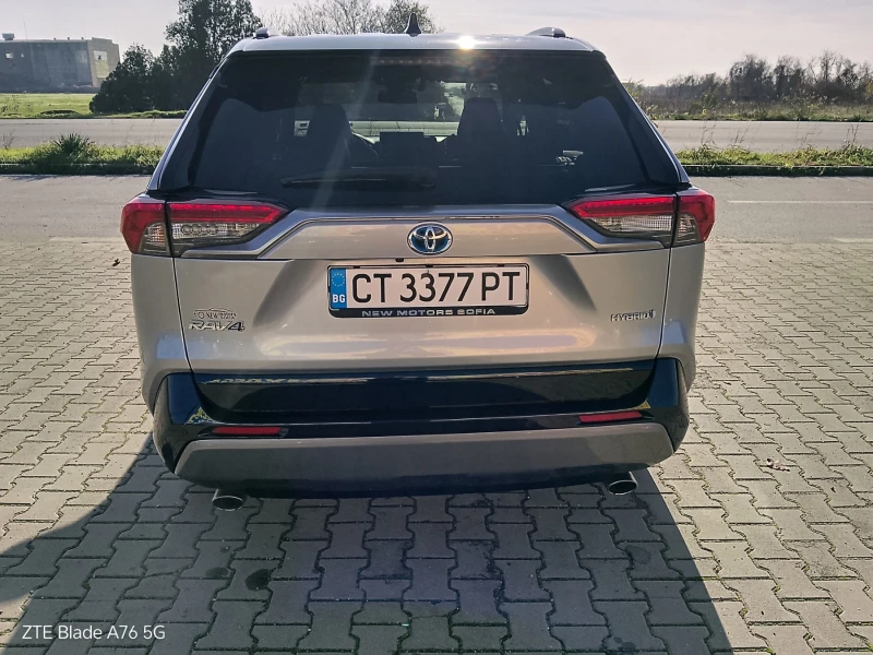 Toyota Rav4 2.5 hybrid, снимка 4 - Автомобили и джипове - 52671144