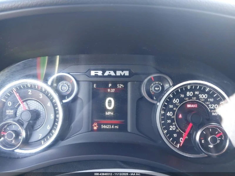 Dodge RAM 2500 HEMI 6.4BIG HORN 4X4 6'4 BOX* ПОДГРЕВ* ЗАДНА К, снимка 9 - Автомобили и джипове - 52849446