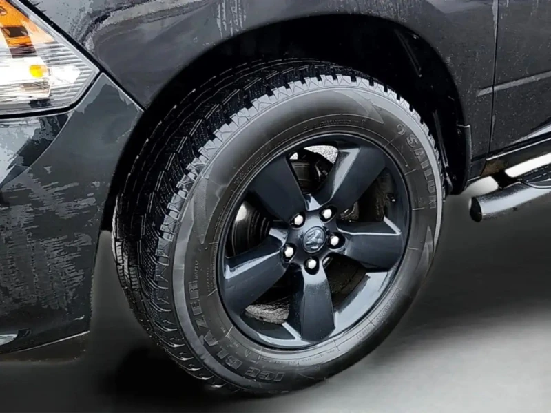 Dodge RAM 1500, снимка 5 - Автомобили и джипове - 53123194