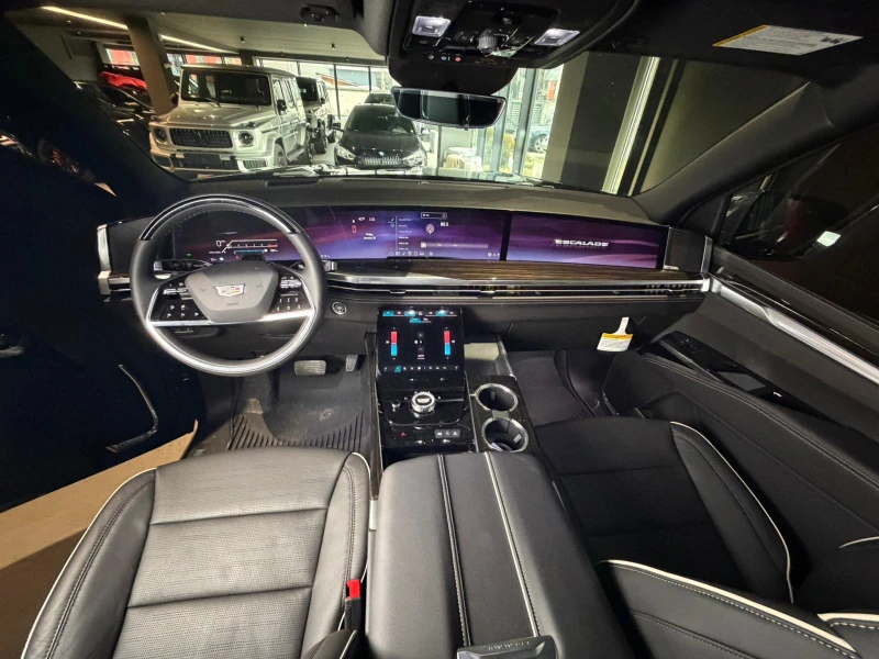 Cadillac Escalade 6.2 V8 НАЛИЧЕН, снимка 12 - Автомобили и джипове - 53136217