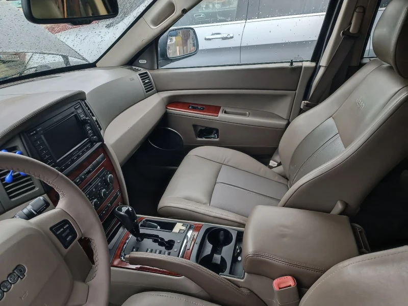 Jeep Grand cherokee 3.0CRD 218h.p., снимка 10 - Автомобили и джипове - 53342034