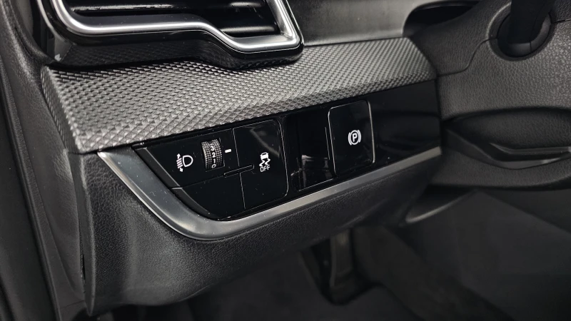 Kia Sportage 1.6T/Пълна сервизна история !!!, снимка 15 - Автомобили и джипове - 53417992