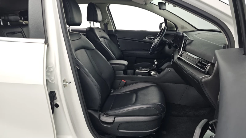 Kia Sportage 1.6T/Пълна сервизна история !!!, снимка 7 - Автомобили и джипове - 53417992