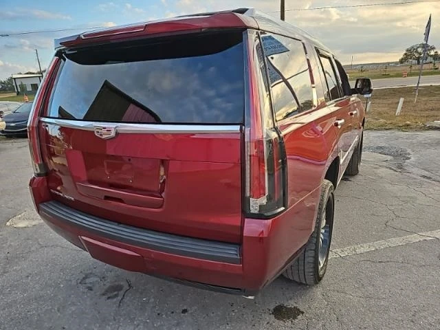 Cadillac Escalade BOSE* ПОДГРЕВ* ОБДУХВАНЕ* ПАМЕТ* КАМЕРА, снимка 6 - Автомобили и джипове - 48985406