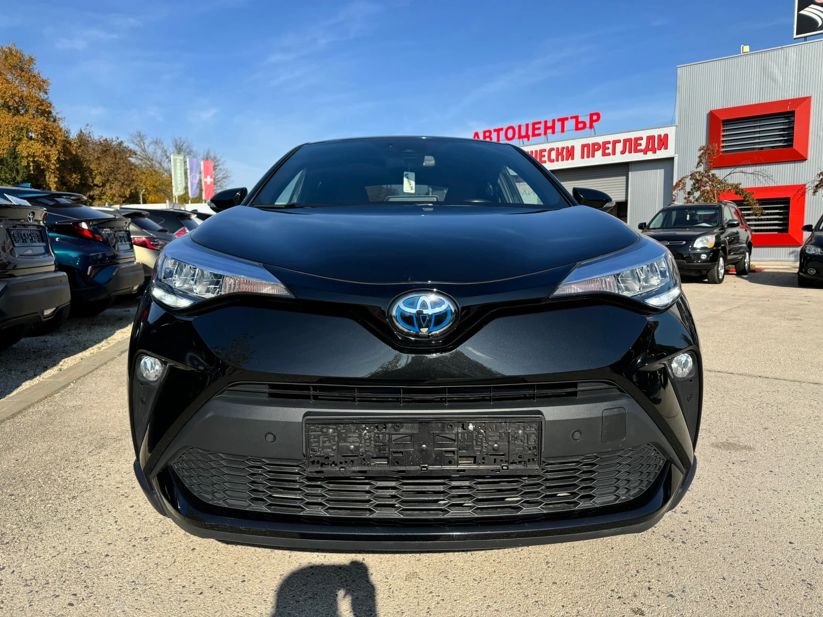 Toyota C-HR 1.8h 37000км. 122k.с FACE NAVI Гаранция  - изображение 2