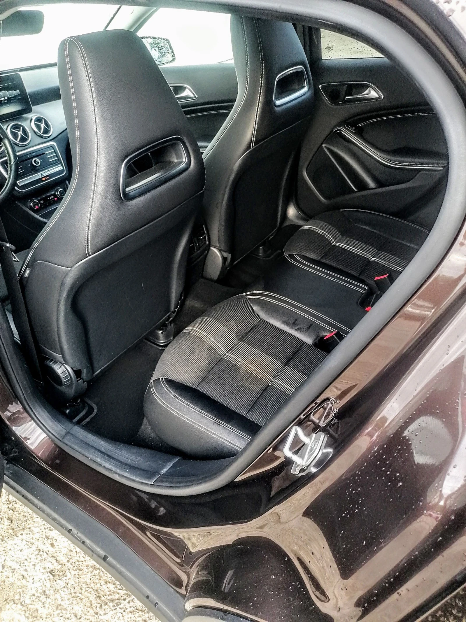 Mercedes-Benz GLA 220 4 MATIC | Mobile.bg   11