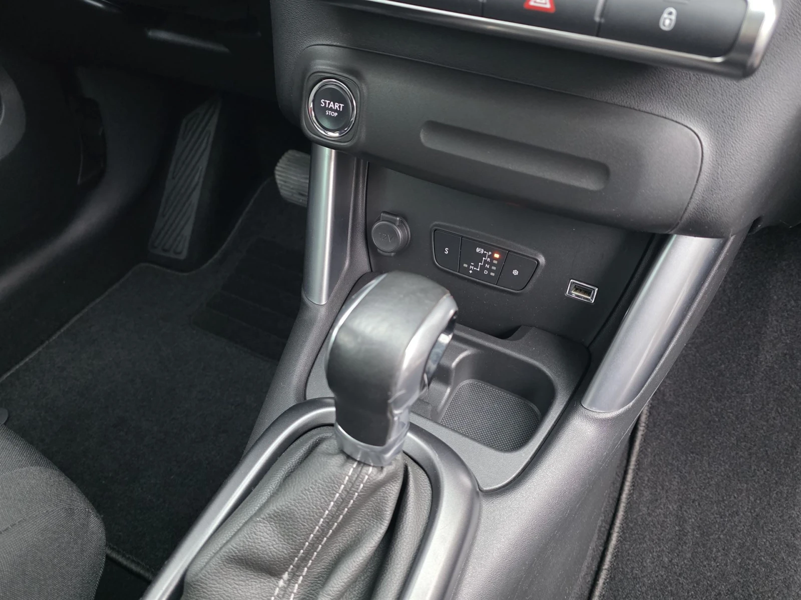 Citroen C3 Aircross 1.2 PureTech Shine Panorama Auomatic | Mobile.bg   14