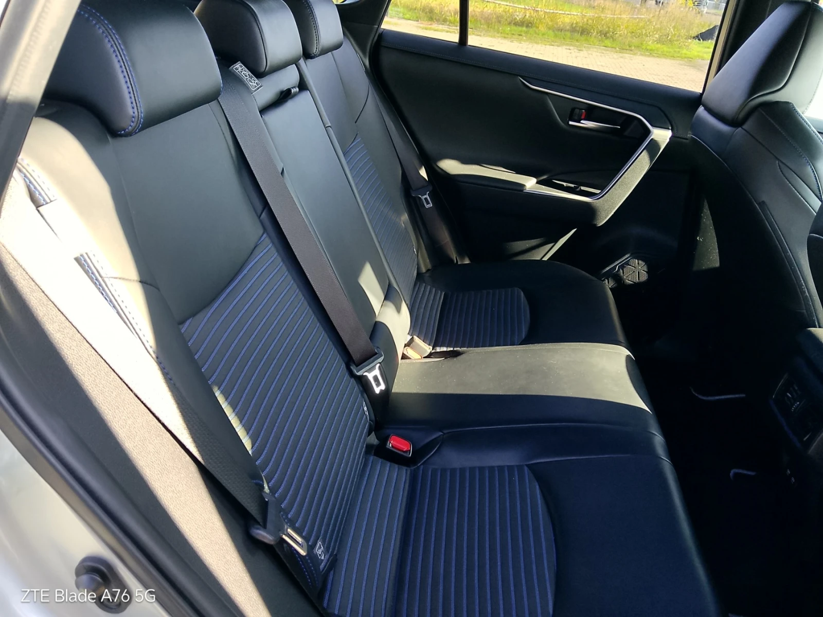 Toyota Rav4 2.5 hybrid | Mobile.bg   13