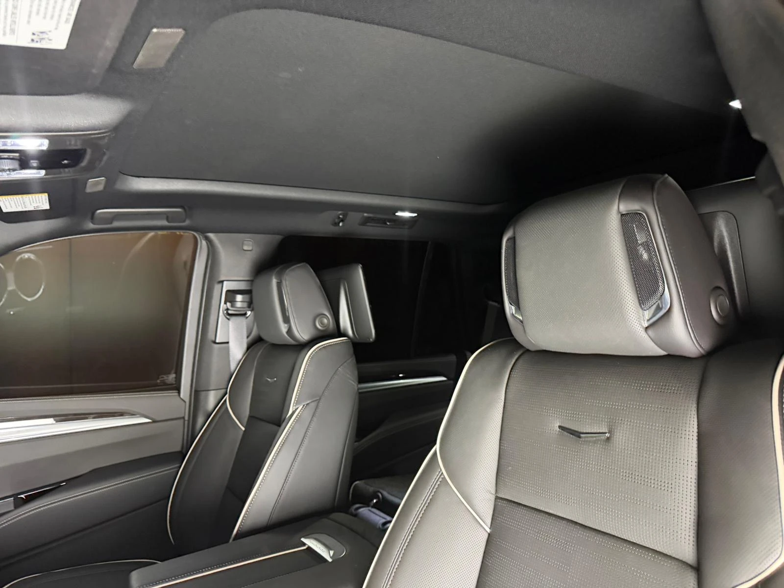 Cadillac Escalade 6.2 V8 НАЛИЧЕН - изображение 6