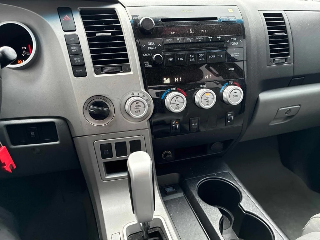 Toyota Tundra * Limited * CARFAX * БЕЗ ПЪРВОНАЧАЛНА ВНОСКА - изображение 9