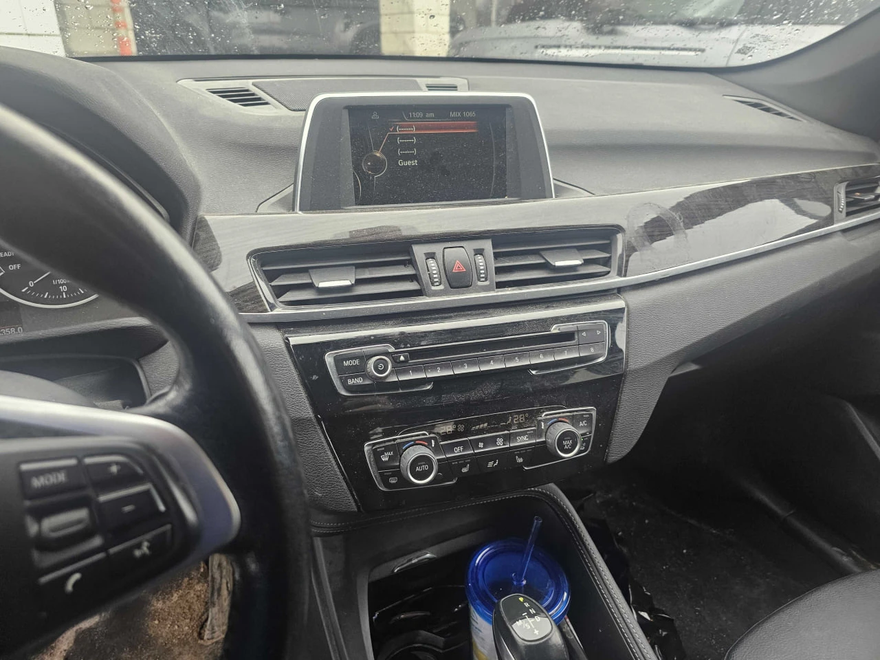 BMW X1 XDRIVE28I * ПАНОРАМА* ПОДГРЕВИ* КАМЕРА*  - изображение 8