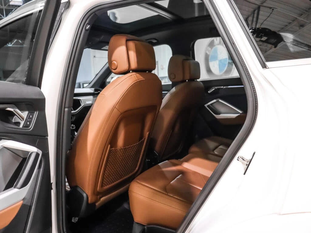 Audi Q3 Premium Plus S* АвтоКредит* (ЦЕНА ДО БГ), снимка 16 - Автомобили и джипове - 53754452