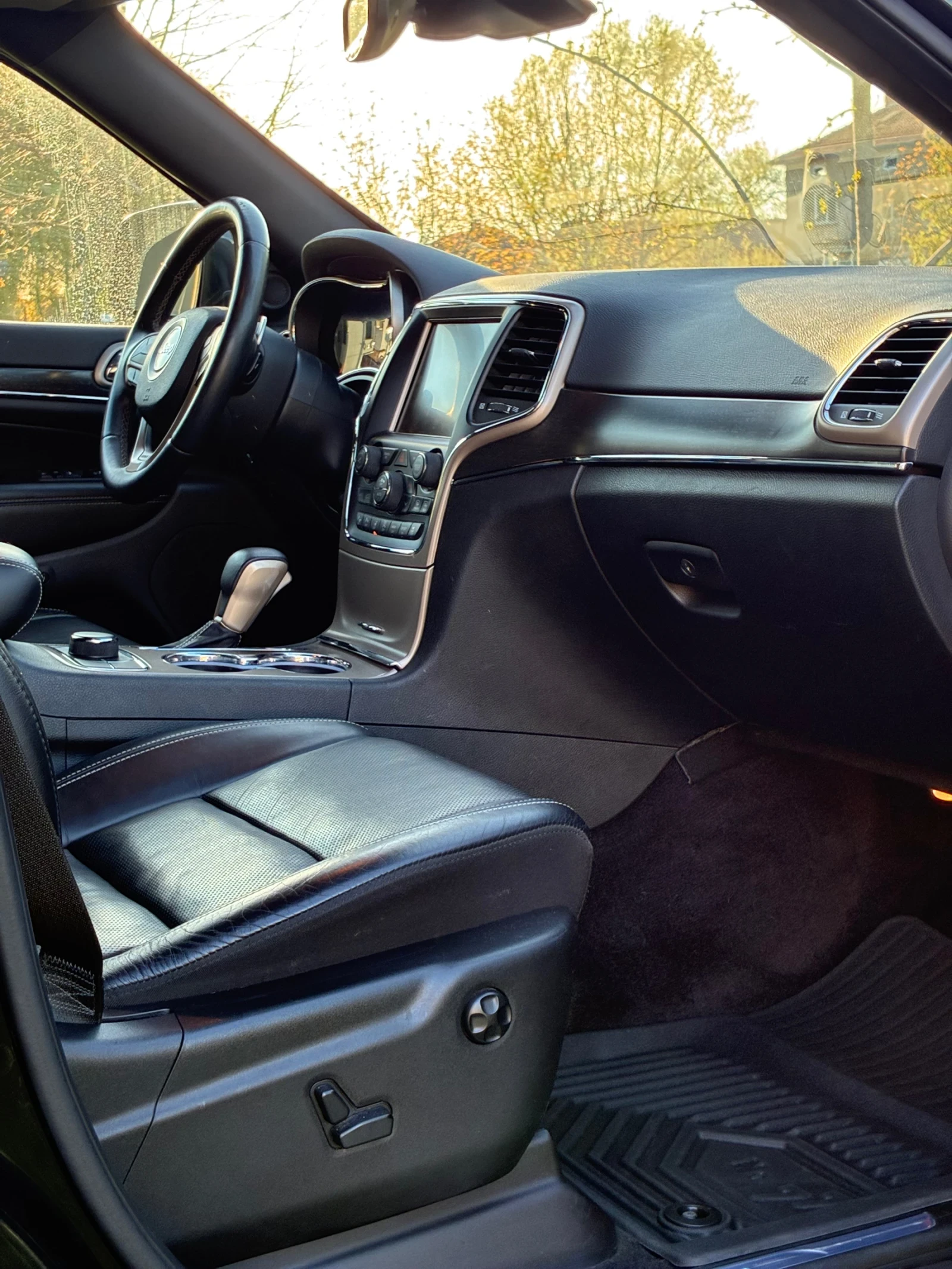 Jeep Grand cherokee LIMITED, снимка 8 - Автомобили и джипове - 54314298