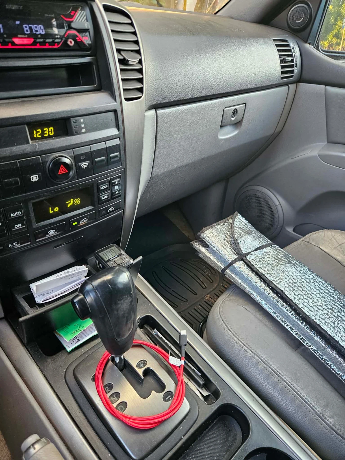 Kia Sorento, снимка 5 - Автомобили и джипове - 55235944