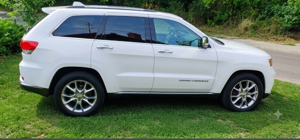 Jeep Grand cherokee Summit 5.7 hemi, снимка 3 - Автомобили и джипове - 55876185