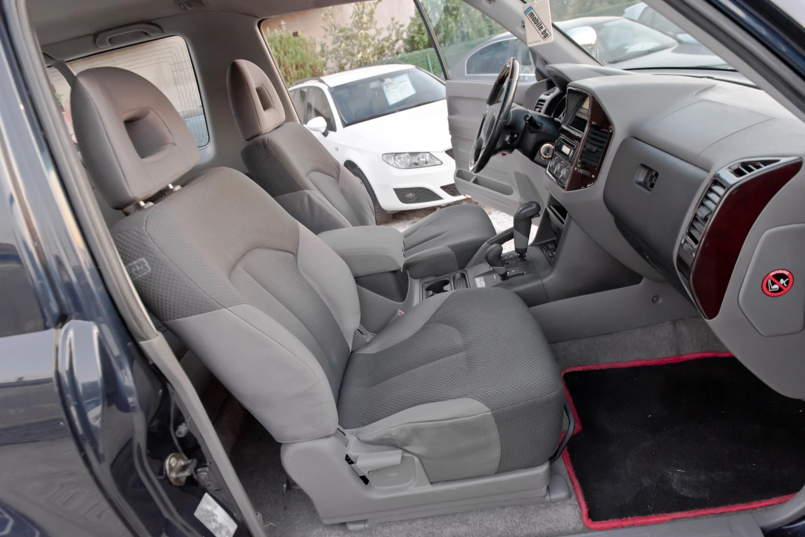 Mitsubishi Pajero 3.2did Automat , снимка 12 - Автомобили и джипове - 55946390
