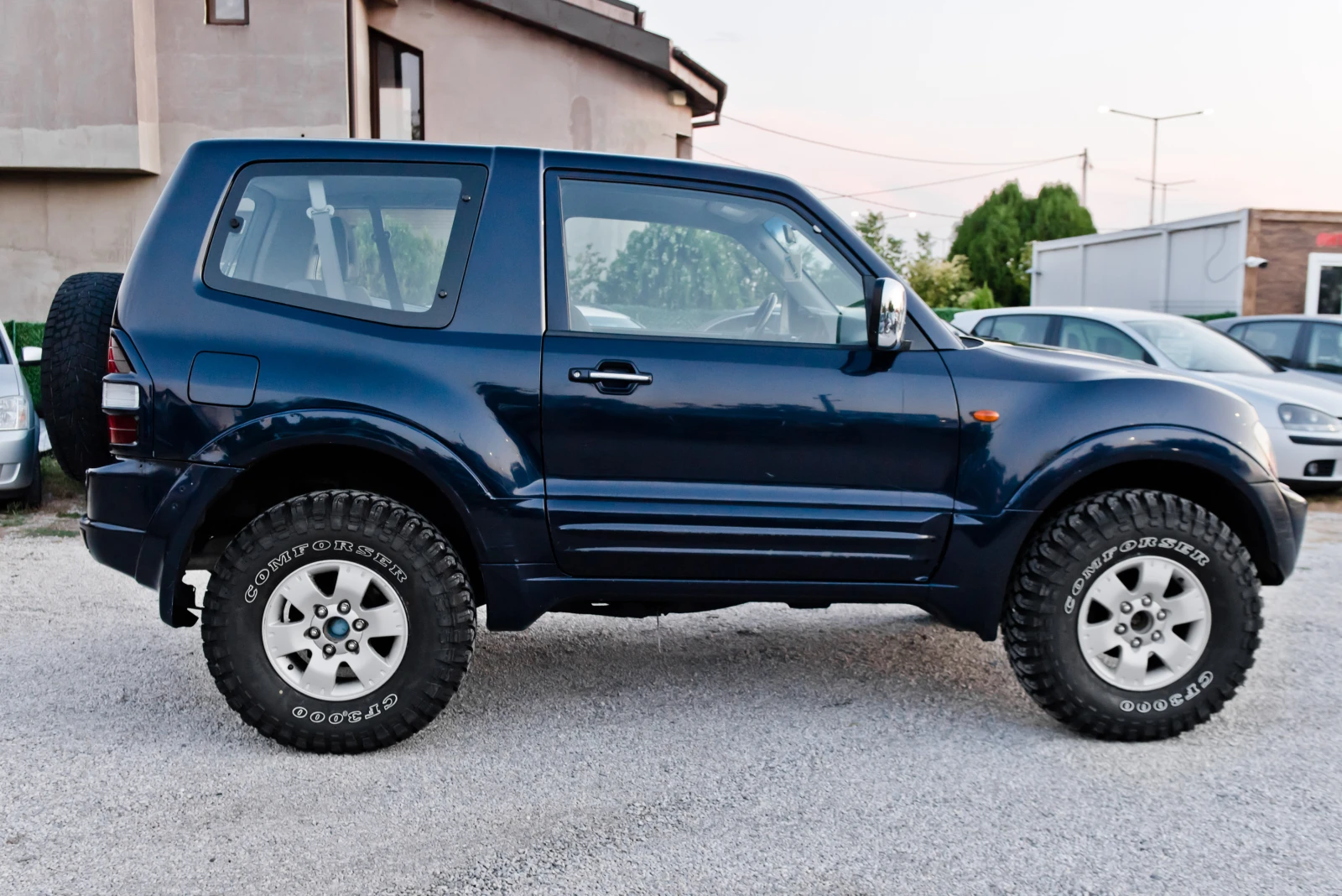 Mitsubishi Pajero 3.2did Automat , снимка 8 - Автомобили и джипове - 55946390