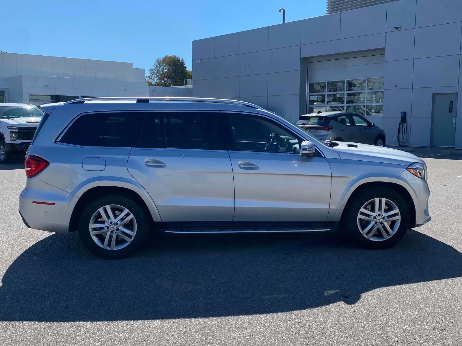 Mercedes-Benz GLS 500 * 550* AMG* Цена до България & АвтоКредит, снимка 4 - Автомобили и джипове - 56243671