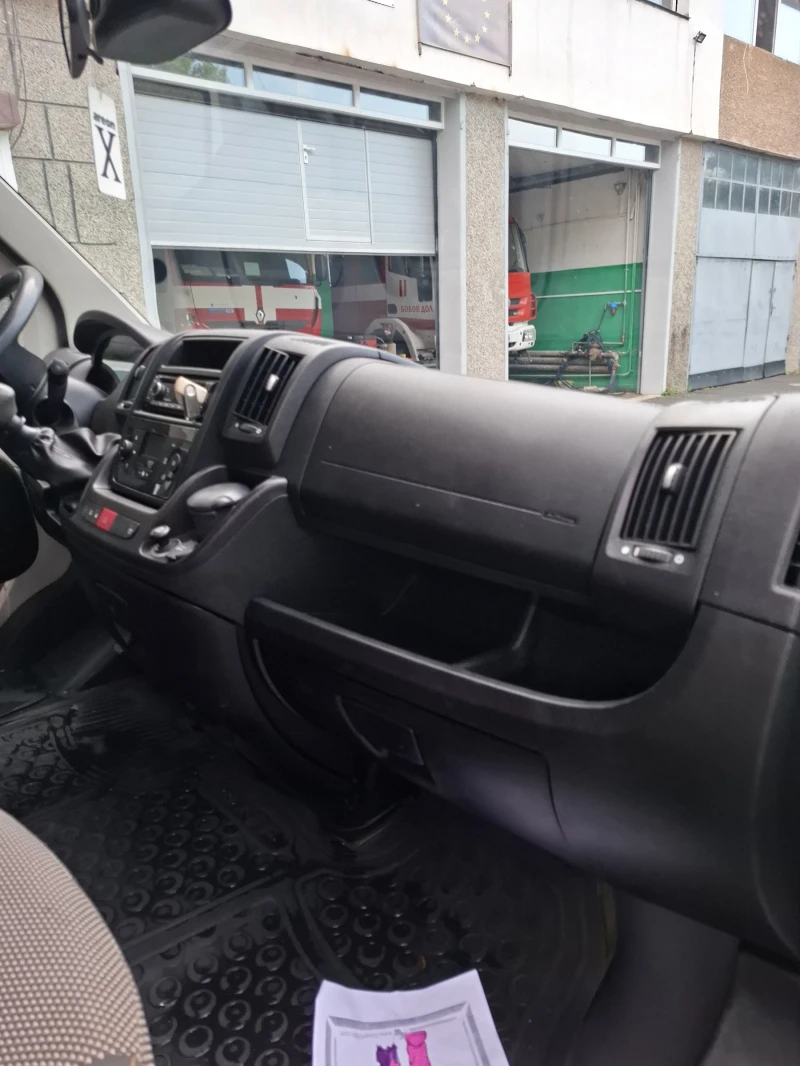 Peugeot Boxer 2.2 дизел 150 конски сили , снимка 10 - Бусове и автобуси - 52304686