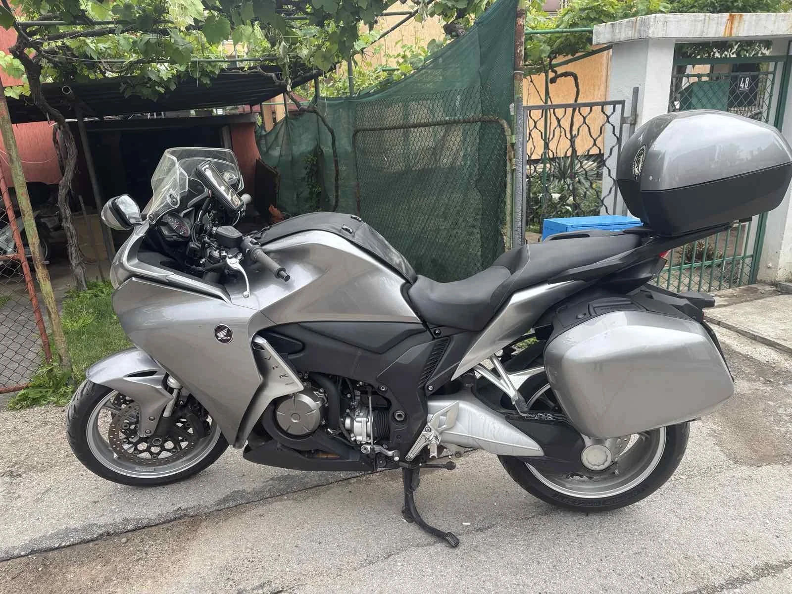 Honda Vfr  - изображение 2